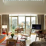Goralska Residences Bastille Hotel 4*