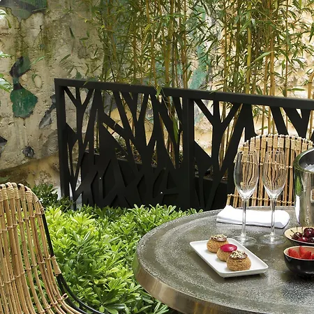 Goralska Residences Bastille 4*