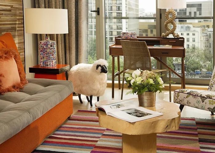 Goralska Residences Bastille 4*