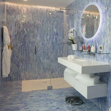 Hotel Goralska Residences Bastille 4*