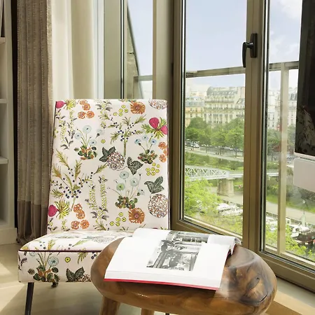 Goralska Residences Bastille 4*