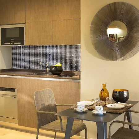 Goralska Residences Bastille 4*