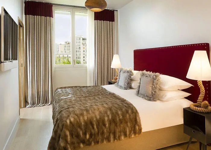 Goralska Residences Bastille 酒店 4*