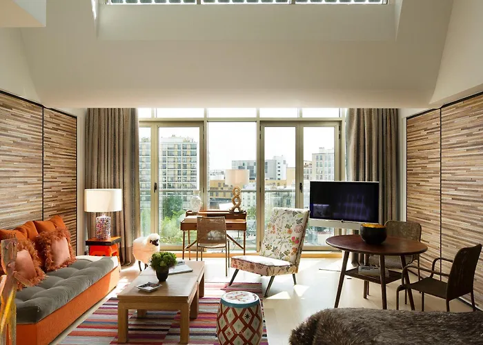 Goralska Residences Bastille 酒店 4*